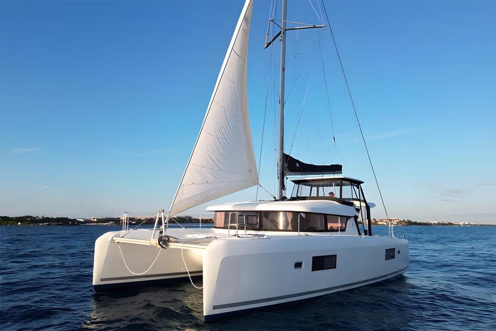 5 Must-Visit Riviera Maya Destinations on a Private Yacht