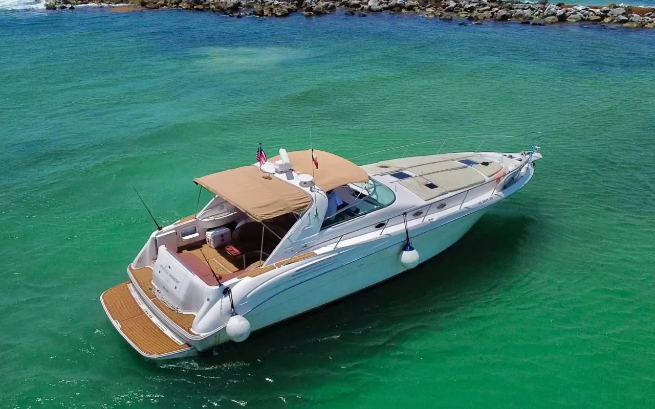 Common Mistakes to Avoid When Booking a Yacht Rental
